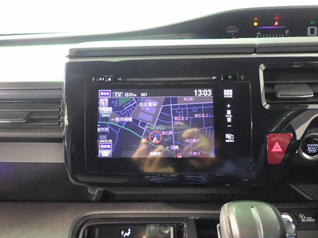ステップワゴンスパーダ スパーダ　７人乗り　純正ナビ　フルセグＴＶ　ＵＳＢ＆ＢＴ＆ＨＤＭＩ接続　マルチビューカメラ　ＥＴＣ　純正フリップダウンモニター　ホンダセンシング　レーダークルーズＣ　両側パワスラ　ＬＥＤオートライト　禁煙車（5枚目）