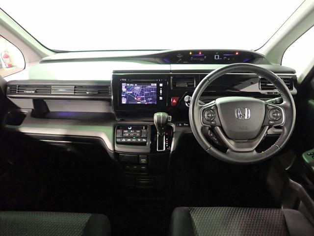 ステップワゴンスパーダ スパーダ　７人乗り　純正ナビ　フルセグＴＶ　ＵＳＢ＆ＢＴ＆ＨＤＭＩ接続　マルチビューカメラ　ＥＴＣ　純正フリップダウンモニター　ホンダセンシング　レーダークルーズＣ　両側パワスラ　ＬＥＤオートライト　禁煙車（21枚目）