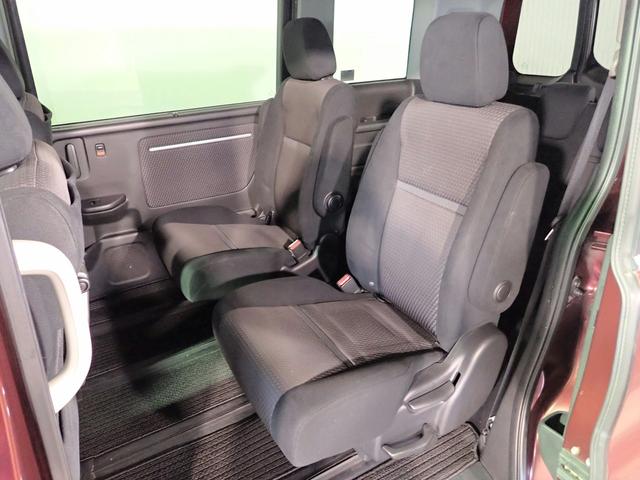 ステップワゴンスパーダ スパーダ　７人乗り　純正ナビ　フルセグＴＶ　ＵＳＢ＆ＢＴ＆ＨＤＭＩ接続　マルチビューカメラ　ＥＴＣ　純正フリップダウンモニター　ホンダセンシング　レーダークルーズＣ　両側パワスラ　ＬＥＤオートライト　禁煙車（25枚目）