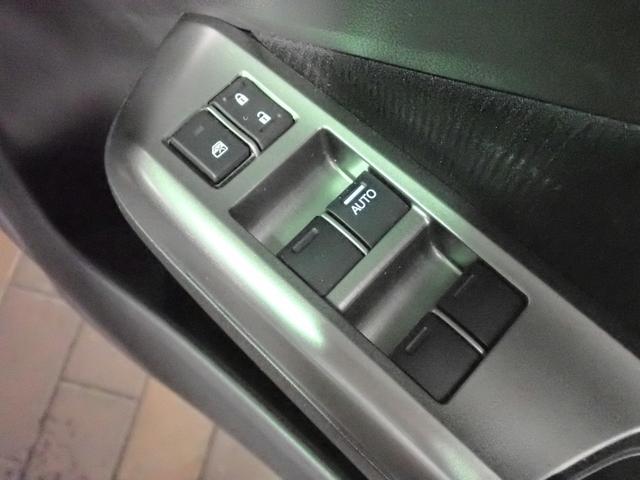 グレイス ハイブリッドＥＸ　純正ナビ　フルセグＴＶ　ＵＳＢ＆ＢＴ＆ＨＤＭＩ接続可能　バックカメラ　ＥＴＣ　ワンオーナー　安心パッケージ　クルーズＣ　ＬＥＤオートライト　プッシュスタート　ハーフレザー　シートヒーター　純正アルミ（17枚目）