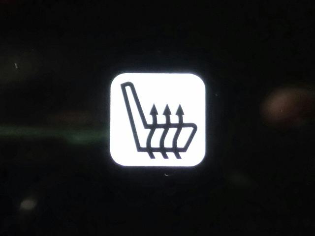 ヴェゼル ハイブリッドＲＳ・ホンダセンシング　純正ナビ　ＵＳＢ＆ＢＴ接続可能　バックカメラ　ＥＴＣ　ワンオーナー　レーダークルーズＣ　ＬＥＤオートライト　シートヒーター　ハーフレザー　ルーフレール　プッシュスタート　純正１８インチアルミ（10枚目）