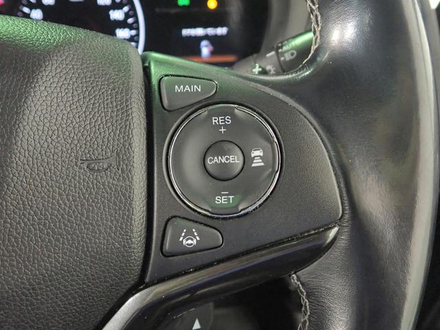 ヴェゼル ハイブリッドＲＳ・ホンダセンシング　純正ナビ　ＵＳＢ＆ＢＴ接続可能　バックカメラ　ＥＴＣ　ワンオーナー　レーダークルーズＣ　ＬＥＤオートライト　シートヒーター　ハーフレザー　ルーフレール　プッシュスタート　純正１８インチアルミ（11枚目）