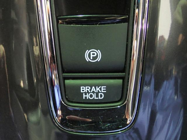 ヴェゼル ハイブリッドＲＳ・ホンダセンシング　純正ナビ　ＵＳＢ＆ＢＴ接続可能　バックカメラ　ＥＴＣ　ワンオーナー　レーダークルーズＣ　ＬＥＤオートライト　シートヒーター　ハーフレザー　ルーフレール　プッシュスタート　純正１８インチアルミ（15枚目）