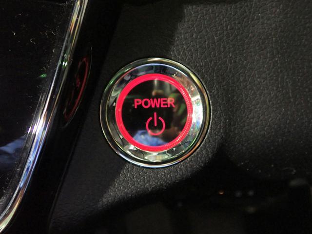 ヴェゼル ハイブリッドＲＳ・ホンダセンシング　純正ナビ　ＵＳＢ＆ＢＴ接続可能　バックカメラ　ＥＴＣ　ワンオーナー　レーダークルーズＣ　ＬＥＤオートライト　シートヒーター　ハーフレザー　ルーフレール　プッシュスタート　純正１８インチアルミ（17枚目）