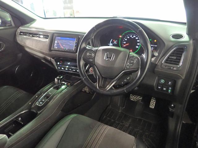 ヴェゼル ハイブリッドＲＳ・ホンダセンシング　純正ナビ　ＵＳＢ＆ＢＴ接続可能　バックカメラ　ＥＴＣ　ワンオーナー　レーダークルーズＣ　ＬＥＤオートライト　シートヒーター　ハーフレザー　ルーフレール　プッシュスタート　純正１８インチアルミ（21枚目）