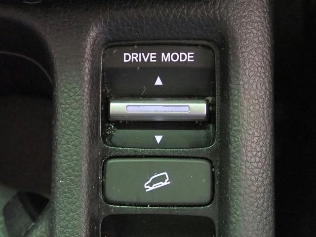 ヴェゼル e:HEVX 純正8インチナビ フルセグTV USB&BT接続 バックカメラ ETC ワンオーナー ホンダセンシング レーダークルーズC LEDオートライト インテリキー プッシュスタート 純正アルミ(11枚目)