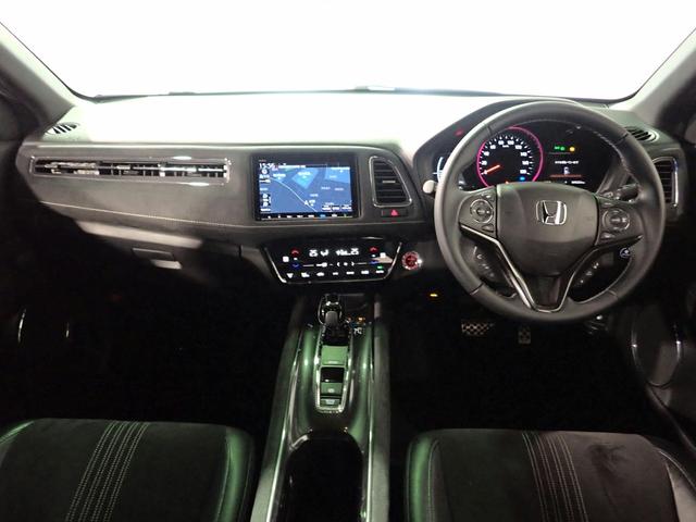 ヴェゼル ハイブリッドＲＳ・ホンダセンシング　純正８インチナビ　フルセグＴＶ　ＵＳＢ＆ＢＴ接続　バックカメラ　ＥＴＣ　ワンオーナー　レーダークルーズＣ　コンフォートビューパッケージ　シートヒーター　ＬＥＤオートライト　純正アルミ　スペアキー（22枚目）