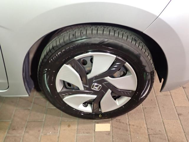 フィットハイブリッド Ｆパッケージ　純正ナビ　バックカメラ　ワンオーナー　安心パッケージ　Ｆパッケージ　インテリキー　プッシュスタート　スペアキー（33枚目）