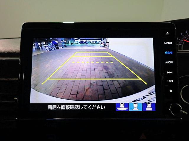 Ｎ－ＢＯＸカスタム Ｇ・Ｌホンダセンシング　純正８インチナビ　フルセグＴＶ　ＵＳＢ＆ＢＴ接続　バックカメラ　ＥＴＣ　レンタアップ　レーダークルーズＣ　左側パワスラ　ＬＥＤオートライト　Ａストップ　インテリキー　プッシュスタート　純正アルミ（6枚目）