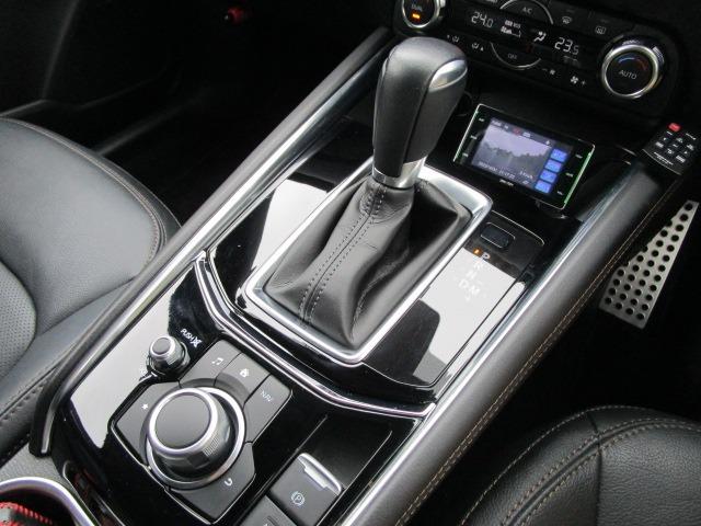 XD Lパッケージ 純正フルセグSDナビ ワンオーナー 禁煙車 4WD ディーゼルターボ 衝突軽減ブレーキ 黒革シート シートヒーター 車高調 ETC ブルートゥース DVD再生 ドラレコ 社外20インチアルミ(11枚目)