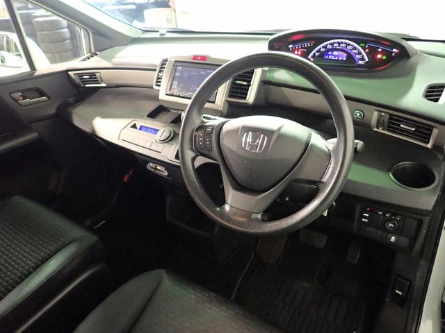 HONDA FREED SPIKE G JUST SELECTION