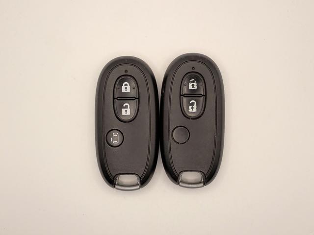 スペーシアカスタムZ ベースグレード 純正メモリーナビ・フルセグTV・DVD再生・ブルトゥース音楽 全方位カメラ インテリキー(スペアキー有) ETC HIDヘッドライト 左リアパワースライド シートヒーター 純正14インチAW 禁煙車(17枚目)