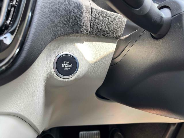 ＸＣ４０ アルティメット　Ｂ４　ＡＷＤ　ＥＴＣ　サイドカメラ　クリアランスソナー　パワーシート　サンルーフ　アルミホイール　スマートキー　電動格納ミラー　シートヒーター　ＡＴ　Ｂｌｕｅｔｏｏｔｈ　エアコン　パワーウィンドウ　運転席エアバッグ（67枚目）