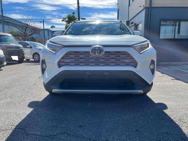 ＲＡＶ４ ハイブリッドＧ　４ＷＤ　ドライブレコーダー　全周囲カメラ　クリアランスソナー　オートクルーズコントロール　レーンアシスト　パワーシート　ナビ　オートマチックハイビーム　オートライト　電動リアゲート　アルミホイール（18枚目）