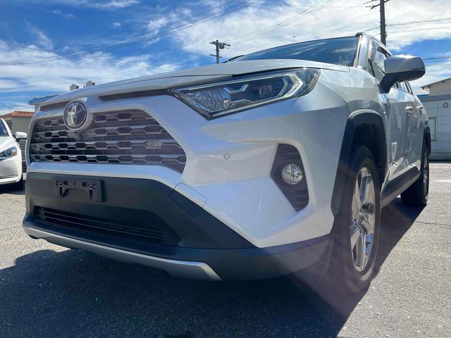 ＲＡＶ４ ハイブリッドＧ　４ＷＤ　ドライブレコーダー　全周囲カメラ　クリアランスソナー　オートクルーズコントロール　レーンアシスト　パワーシート　ナビ　オートマチックハイビーム　オートライト　電動リアゲート　アルミホイール（40枚目）