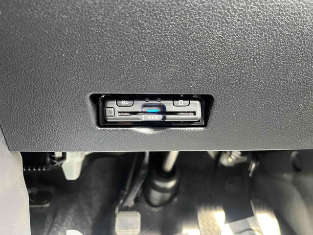 アトレー ＲＳ　ＥＴＣ　バックカメラ　両側電動スライドドア　ナビ　ＴＶ　クリアランスソナー　オートクルーズコントロール　衝突被害軽減システム　オートライト　スマートキー　アイドリングストップ　電動格納ミラー　ＣＶＴ（10枚目）