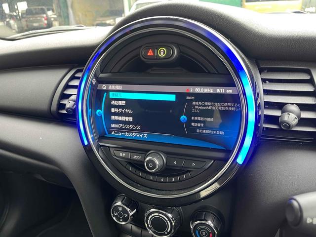 ＭＩＮＩ ヴィクトリア　ＥＴＣ　バックカメラ　ナビ　クリアランスソナー　アルミホイール　オートライト　スマートキー　アイドリングストップ　電動格納ミラー　ＡＴ　ＡＢＳ　ＥＳＣ　ＵＳＢ　Ｂｌｕｅｔｏｏｔｈ　エアコン（51枚目）
