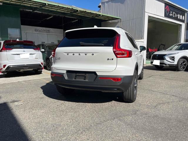 ＸＣ４０ アルティメット　Ｂ４　ＡＷＤ　ダークエディション　全周囲カメラ　クリアランスソナー　パワーシート　サンルーフ　電動リアゲート　アルミホイール　スマートキー　シートヒーター　ＡＴ　エアコン　パワーステアリング（30枚目）