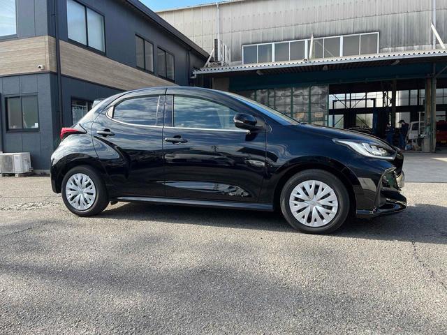 ヤリス ハイブリッドＺ　ドライブレコーダー　ＥＴＣ　バックカメラ　ナビ　ＴＶ　クリアランスソナー　オートクルーズコントロール　レーンアシスト　衝突被害軽減システム　オートマチックハイビーム　オートライト（32枚目）