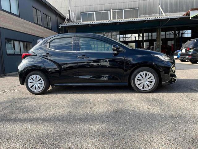 ヤリス ハイブリッドＺ　ドライブレコーダー　ＥＴＣ　バックカメラ　ナビ　ＴＶ　クリアランスソナー　オートクルーズコントロール　レーンアシスト　衝突被害軽減システム　オートマチックハイビーム　オートライト（40枚目）