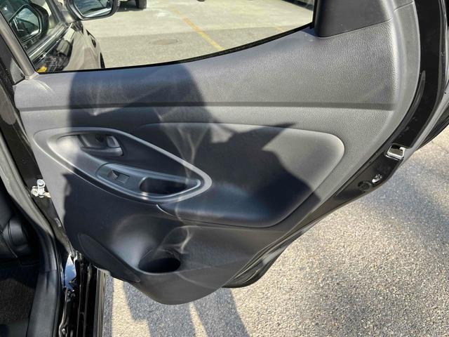 ヤリス ハイブリッドＺ　ドライブレコーダー　ＥＴＣ　バックカメラ　ナビ　ＴＶ　クリアランスソナー　オートクルーズコントロール　レーンアシスト　衝突被害軽減システム　オートマチックハイビーム　オートライト（50枚目）