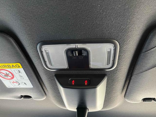 タント カスタムＸ　ＥＴＣ　バックカメラ　両側電動スライドドア　ナビ　ＴＶ　クリアランスソナー　衝突被害軽減システム　オートライト　スマートキー　アイドリングストップ　電動格納ミラー　シートヒーター　ベンチシート　ＣＶＴ（66枚目）