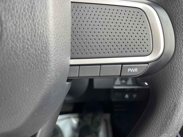 タント カスタムＸ　ＥＴＣ　バックカメラ　両側電動スライドドア　ナビ　ＴＶ　クリアランスソナー　衝突被害軽減システム　オートライト　スマートキー　アイドリングストップ　電動格納ミラー　シートヒーター　ベンチシート　ＣＶＴ（11枚目）