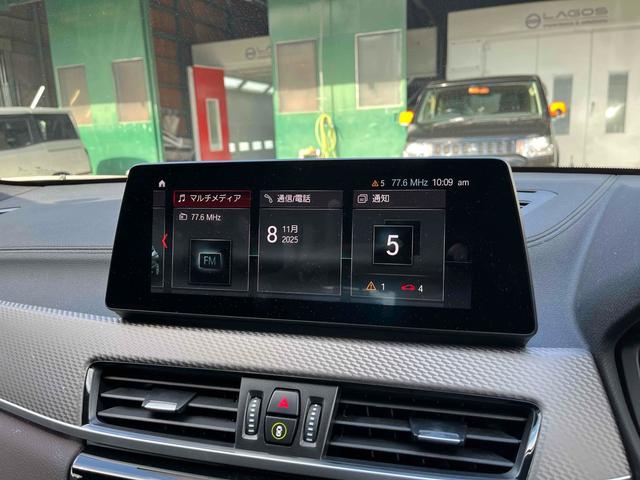 Ｘ２ ｘＤｒｉｖｅ　２０ｄ　ＭスポーツＸ　ドライブレコーダー　ＥＴＣ　バックカメラ　クリアランスソナー　オートクルーズコントロール　パワーシート　ナビ　オートライト　アルミホイール　スマートキー　アイドリングストップ　電動格納ミラー（5枚目）