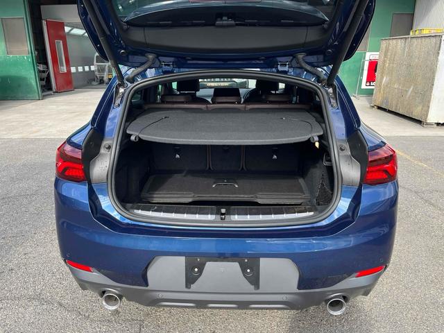 Ｘ２ ｘＤｒｉｖｅ　２０ｄ　ＭスポーツＸ　ドライブレコーダー　ＥＴＣ　バックカメラ　クリアランスソナー　オートクルーズコントロール　パワーシート　ナビ　オートライト　アルミホイール　スマートキー　アイドリングストップ　電動格納ミラー（22枚目）