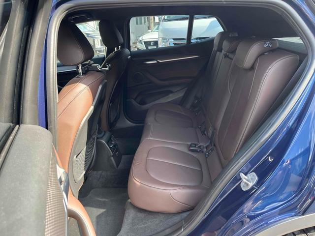 Ｘ２ ｘＤｒｉｖｅ　２０ｄ　ＭスポーツＸ　ドライブレコーダー　ＥＴＣ　バックカメラ　クリアランスソナー　オートクルーズコントロール　パワーシート　ナビ　オートライト　アルミホイール　スマートキー　アイドリングストップ　電動格納ミラー（48枚目）