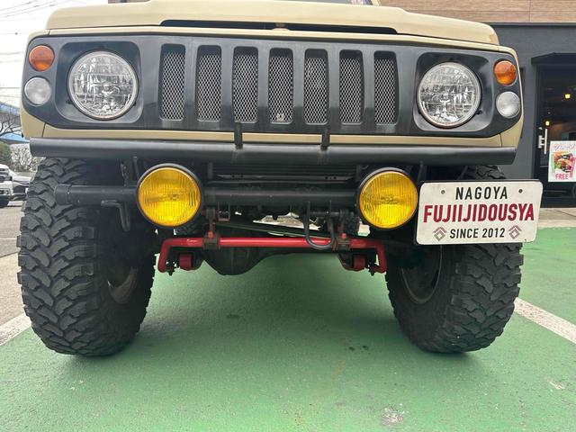 ジムニー ワイルドウインド エンジンオーバーホール済み オリジナルレザーシート 4WD MT CD アルミホイール エアコン(30枚目)