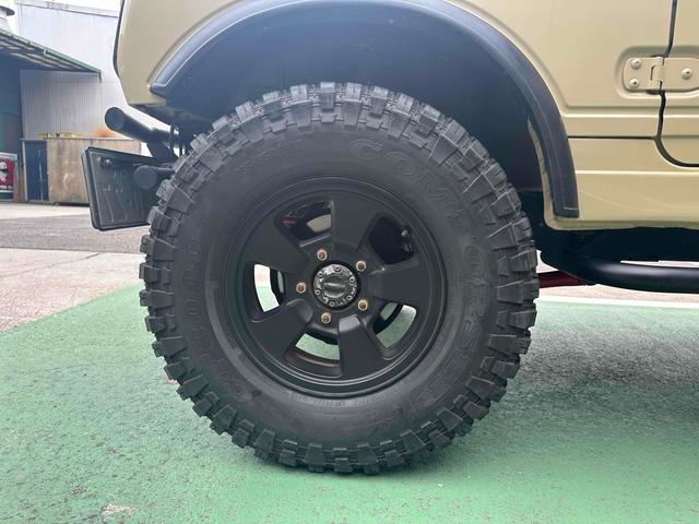 ジムニー ワイルドウインド エンジンオーバーホール済み オリジナルレザーシート 4WD MT CD アルミホイール エアコン(35枚目)