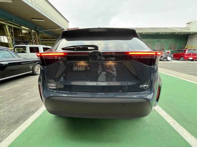 ヤリスクロス ハイブリッドＺ　ウルバーノ　パノラミックビューモニター　ブラインドスポットモニター　シートヒーター　ＥＴＣ　ナビ　ＴＶ　ステアリングヒーター　パワーシート（16枚目）