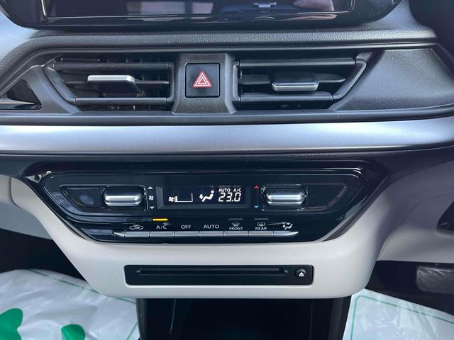 スイフト ハイブリッドMZ 全周囲カメラ ナビ TV クリアランスソナー オートクルーズコントロール レーンアシスト 衝突被害軽減システム アルミホイール オートライト スマートキー アイドリングストップ 電動格納ミラー(11枚目)