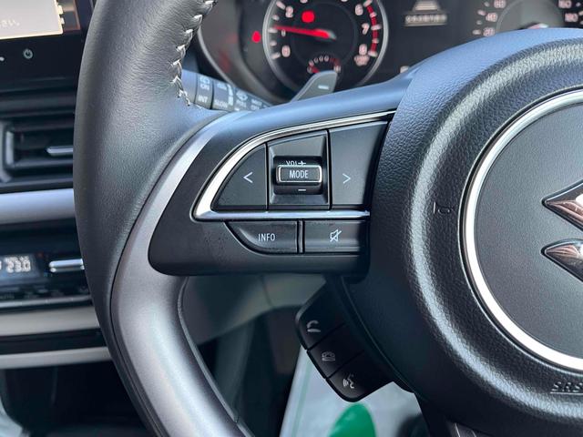 スイフト ハイブリッドMZ 全周囲カメラ ナビ TV クリアランスソナー オートクルーズコントロール レーンアシスト 衝突被害軽減システム アルミホイール オートライト スマートキー アイドリングストップ 電動格納ミラー(17枚目)