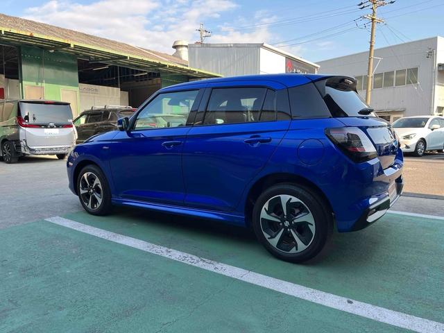 スイフト ハイブリッドMZ 全周囲カメラ ナビ TV クリアランスソナー オートクルーズコントロール レーンアシスト 衝突被害軽減システム アルミホイール オートライト スマートキー アイドリングストップ 電動格納ミラー(41枚目)