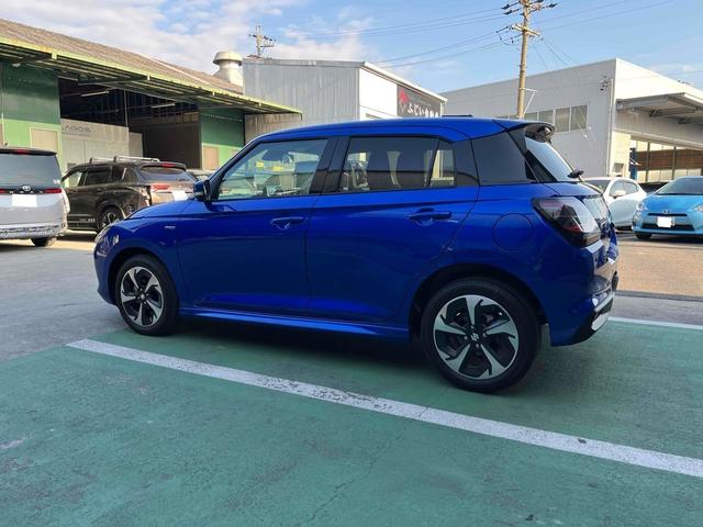 スイフト ハイブリッドMZ 全周囲カメラ ナビ TV クリアランスソナー オートクルーズコントロール レーンアシスト 衝突被害軽減システム アルミホイール オートライト スマートキー アイドリングストップ 電動格納ミラー(42枚目)