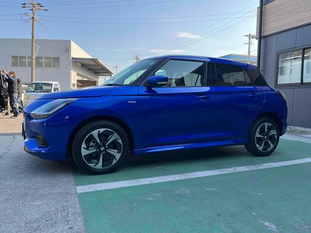 スイフト ハイブリッドMZ 全周囲カメラ ナビ TV クリアランスソナー オートクルーズコントロール レーンアシスト 衝突被害軽減システム アルミホイール オートライト スマートキー アイドリングストップ 電動格納ミラー(45枚目)