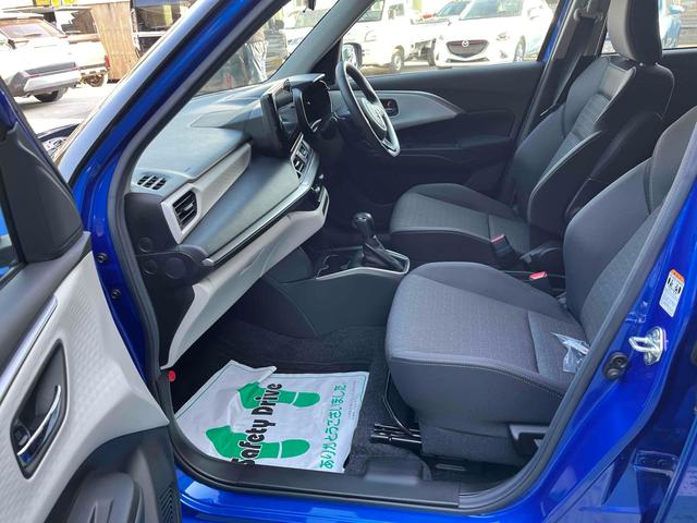 スイフト ハイブリッドMZ 全周囲カメラ ナビ TV クリアランスソナー オートクルーズコントロール レーンアシスト 衝突被害軽減システム アルミホイール オートライト スマートキー アイドリングストップ 電動格納ミラー(71枚目)