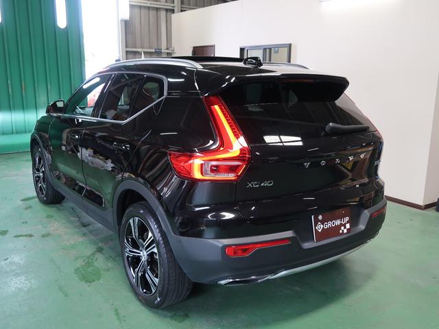 ＸＣ４０ Ｔ５　ＡＷＤ　インスクリプション　走行３．１万キロ　サンルーフ　赤革シート＆シートヒーター　純正ナビ・フルセグＴＶ・３６０度カメラ　ハンズフリー電動バックドア　ＬＥＤヘッドライト　純正１９ＡＷ　ステアリングアシスト付運転支援機能　禁煙（23枚目）