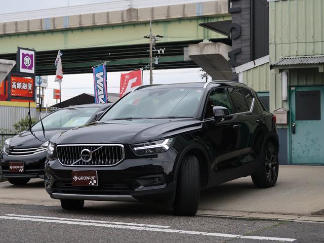 ＸＣ４０ Ｔ５　ＡＷＤ　インスクリプション　走行３．１万キロ　サンルーフ　赤革シート＆シートヒーター　純正ナビ・フルセグＴＶ・３６０度カメラ　ハンズフリー電動バックドア　ＬＥＤヘッドライト　純正１９ＡＷ　ステアリングアシスト付運転支援機能　禁煙（30枚目）