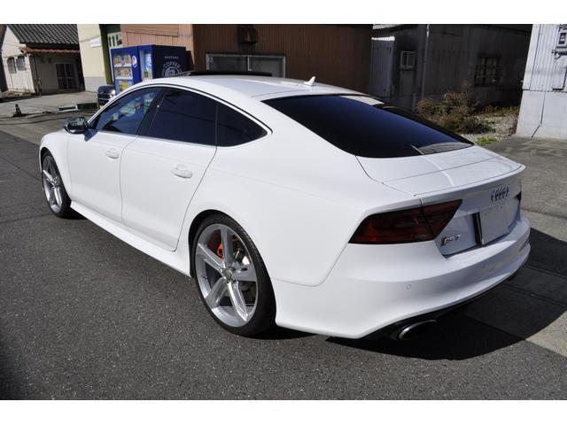 アウディ ＲＳ７スポーツバック