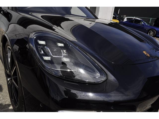 パナメーラ ターボ /クロノスポーツPKG/パノラミックスライディングルーフ/スポーツエギゾースト/4ゾーンエアコン/カーボンインテリア/BOSEサウンド/18WAY/禁煙車/6ヶ月走行無制限保証/(12枚目)