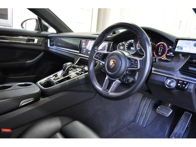 パナメーラ ターボ /クロノスポーツPKG/パノラミックスライディングルーフ/スポーツエギゾースト/4ゾーンエアコン/カーボンインテリア/BOSEサウンド/18WAY/禁煙車/6ヶ月走行無制限保証/(32枚目)