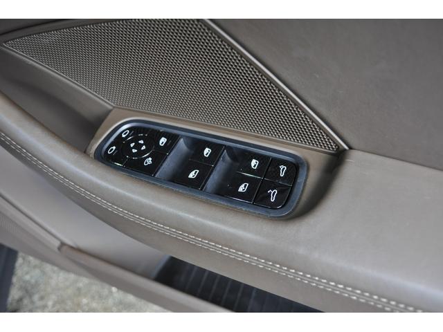 パナメーラ ターボ　ＢＯＳＥ／アダプティクルーズコントロール／ＬＥＤヘッドライト／１４Ｗａｙ／シートヒーター／ＰＡＳＭエアサス／禁煙車／ＬＥＤヘッドライト／６ヶ月走行無制限保証／（56枚目）