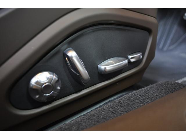 パナメーラ ターボ　ＢＯＳＥ／アダプティクルーズコントロール／ＬＥＤヘッドライト／１４Ｗａｙ／シートヒーター／ＰＡＳＭエアサス／禁煙車／ＬＥＤヘッドライト／６ヶ月走行無制限保証／（57枚目）