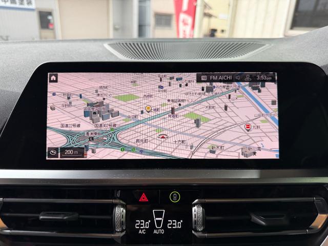 3シリーズ 330i Mスポーツ 6か月走行距離無制限保証付 ワンオーナー イノベーションPKG コンフォートPKG 純正OP19インチAW Mパフォーマンスカーボンドアミラーカバー&カーボントランクスポイラー ブラックキドニーグリル(16枚目)