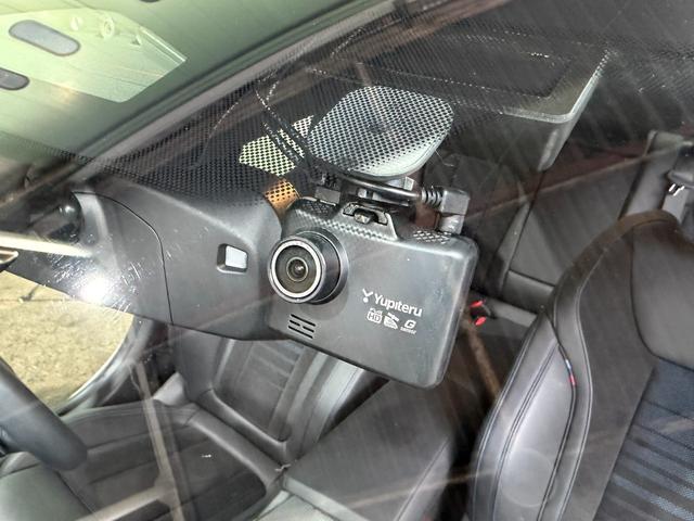 3シリーズ 330i Mスポーツ 6か月走行距離無制限保証付 ワンオーナー イノベーションPKG コンフォートPKG 純正OP19インチAW Mパフォーマンスカーボンドアミラーカバー&カーボントランクスポイラー ブラックキドニーグリル(28枚目)