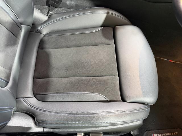 3シリーズ 330i Mスポーツ 6か月走行距離無制限保証付 ワンオーナー イノベーションPKG コンフォートPKG 純正OP19インチAW Mパフォーマンスカーボンドアミラーカバー&カーボントランクスポイラー ブラックキドニーグリル(33枚目)