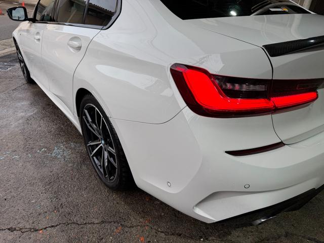 3シリーズ 330i Mスポーツ 6か月走行距離無制限保証付 ワンオーナー イノベーションPKG コンフォートPKG 純正OP19インチAW Mパフォーマンスカーボンドアミラーカバー&カーボントランクスポイラー ブラックキドニーグリル(49枚目)